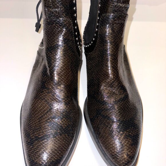 NEW ZARA BROWN SNAKESKIN CHELSEA BOOT W/ MINI STUDS SIZE 40 - Picture 2 of 8